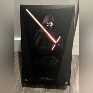 Star Wars Kylo Ren Hot Toys